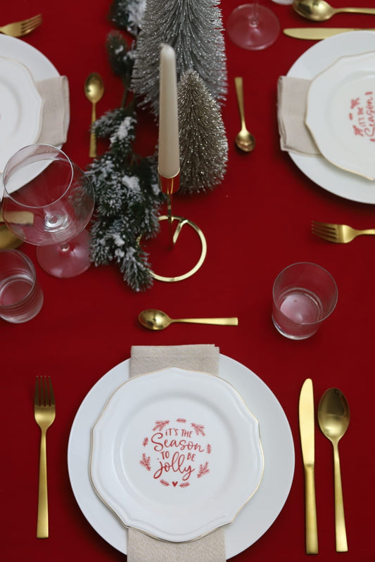 Pretvorite svoj trpezarijski sto u novogodišnju bajku uz nekoliko jednostavnih ideja